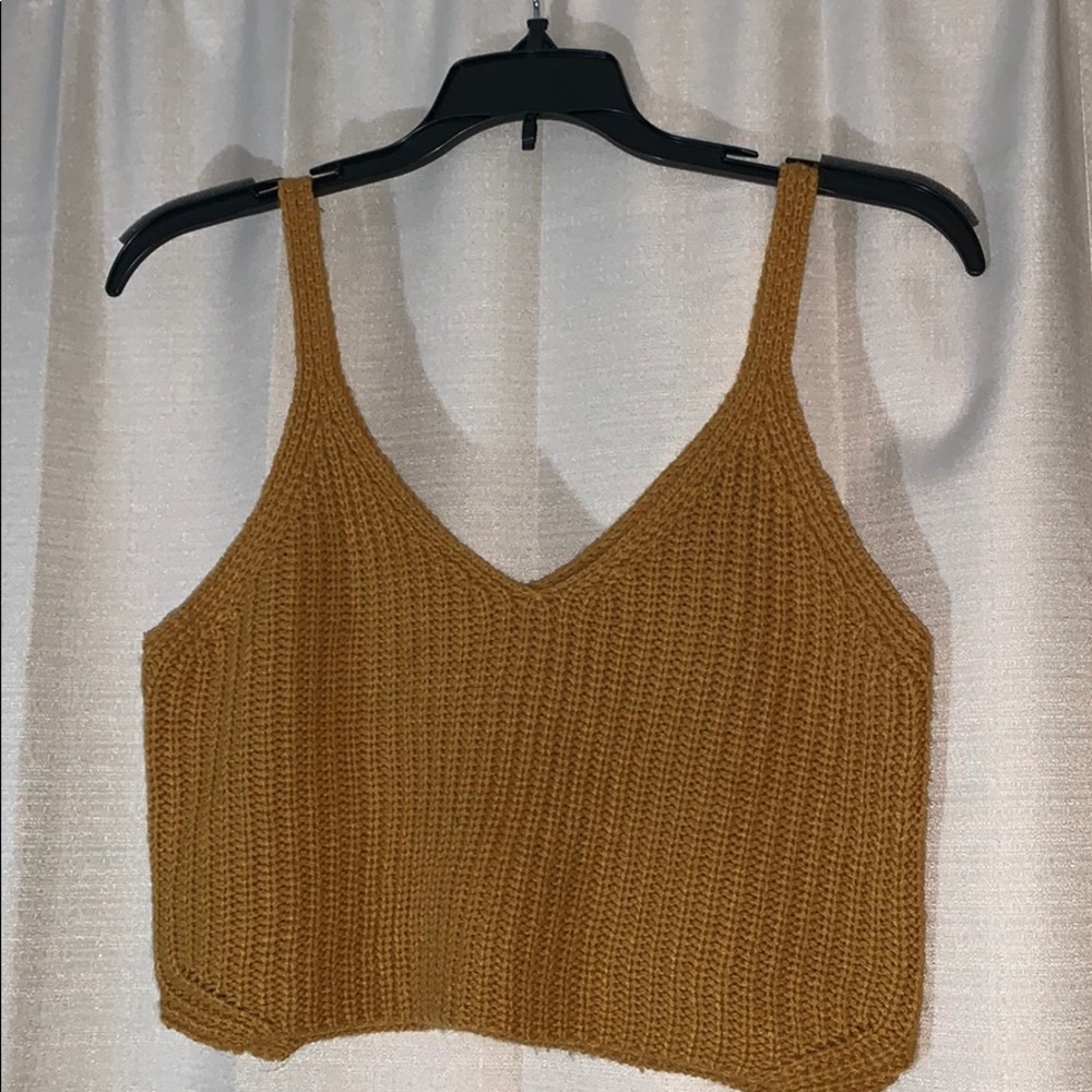 cropped tank